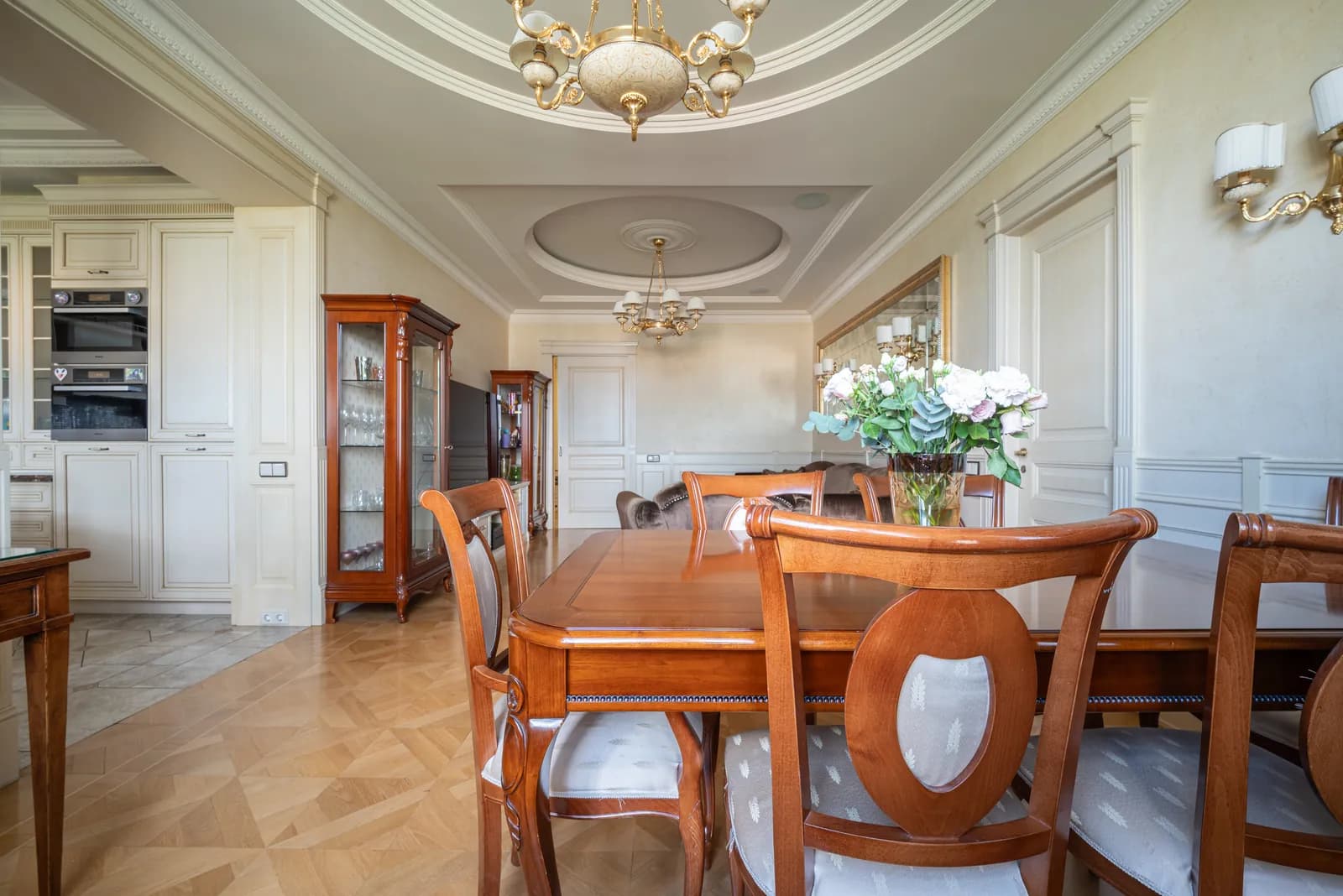 5-комнатная квартира 161 м² в ЖК «Шуваловский» — фото 15