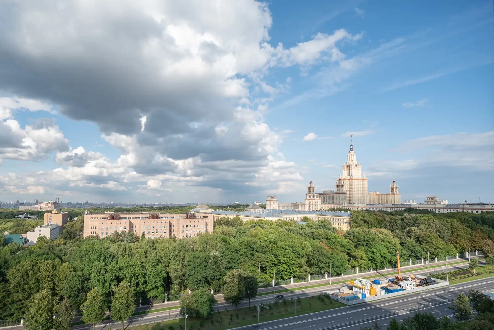 5-комнатная квартира 161 м² в ЖК «Шуваловский» — фото 2