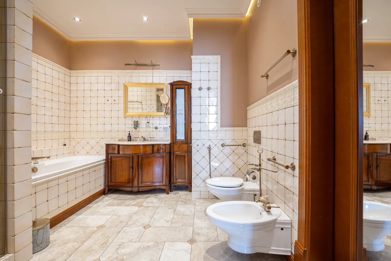 5-комнатная квартира 161 м² в ЖК «Шуваловский» — фото 7