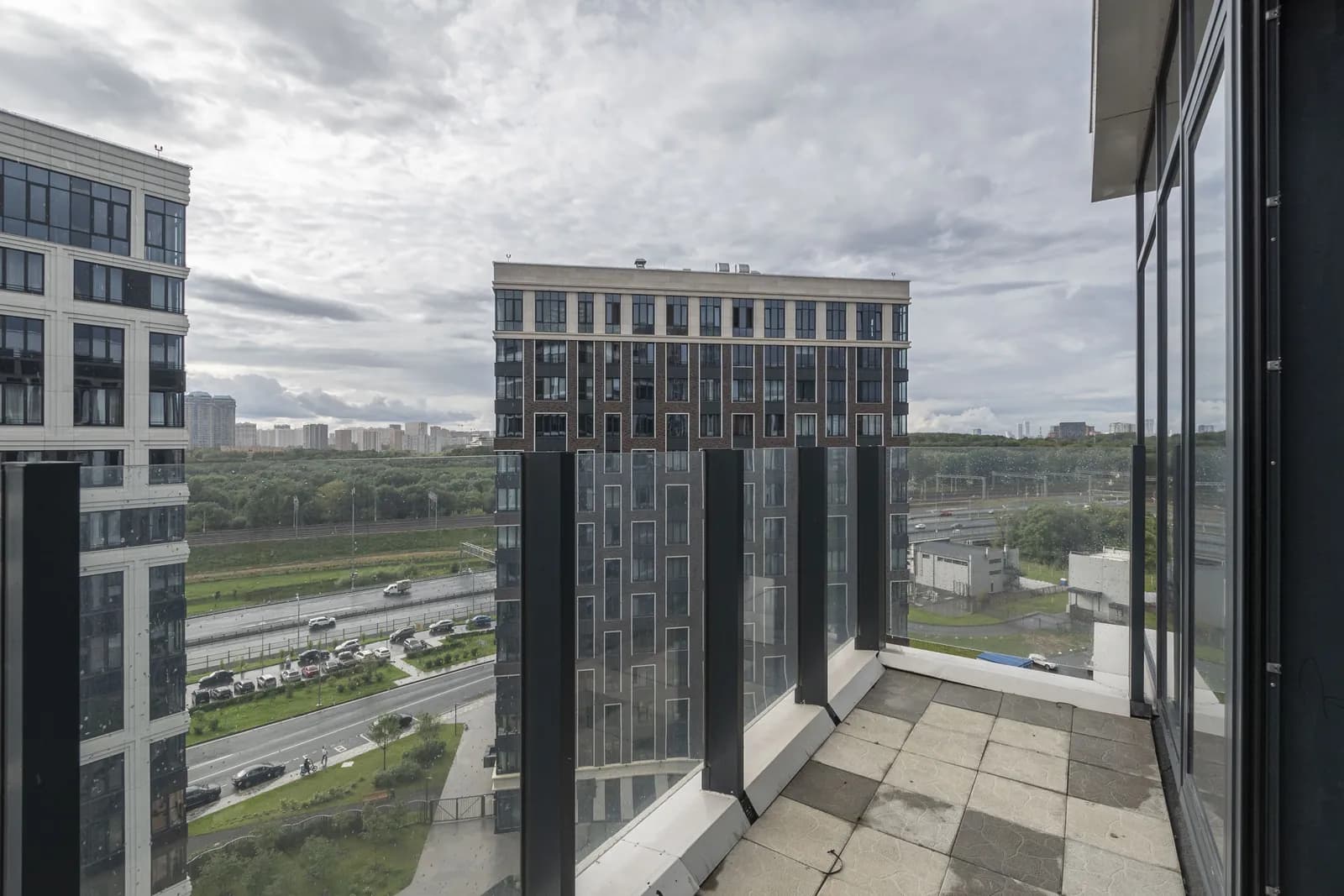 4-комнатная квартира 100 м² в ЖК «West Garden» — фото 5