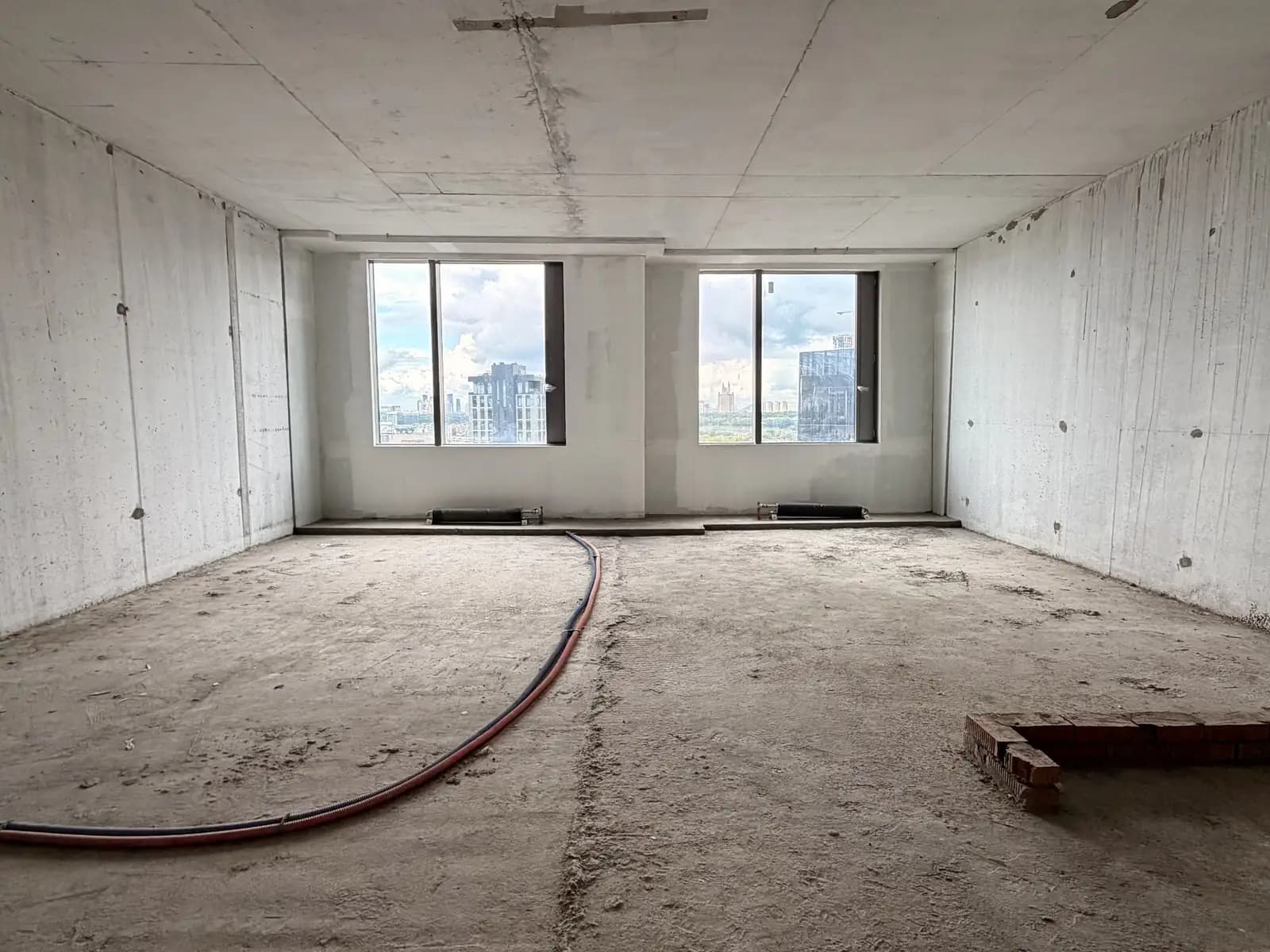 3-комнатная квартира 149,6 м² в ЖК «Дом на Мосфильмовской» — фото 1