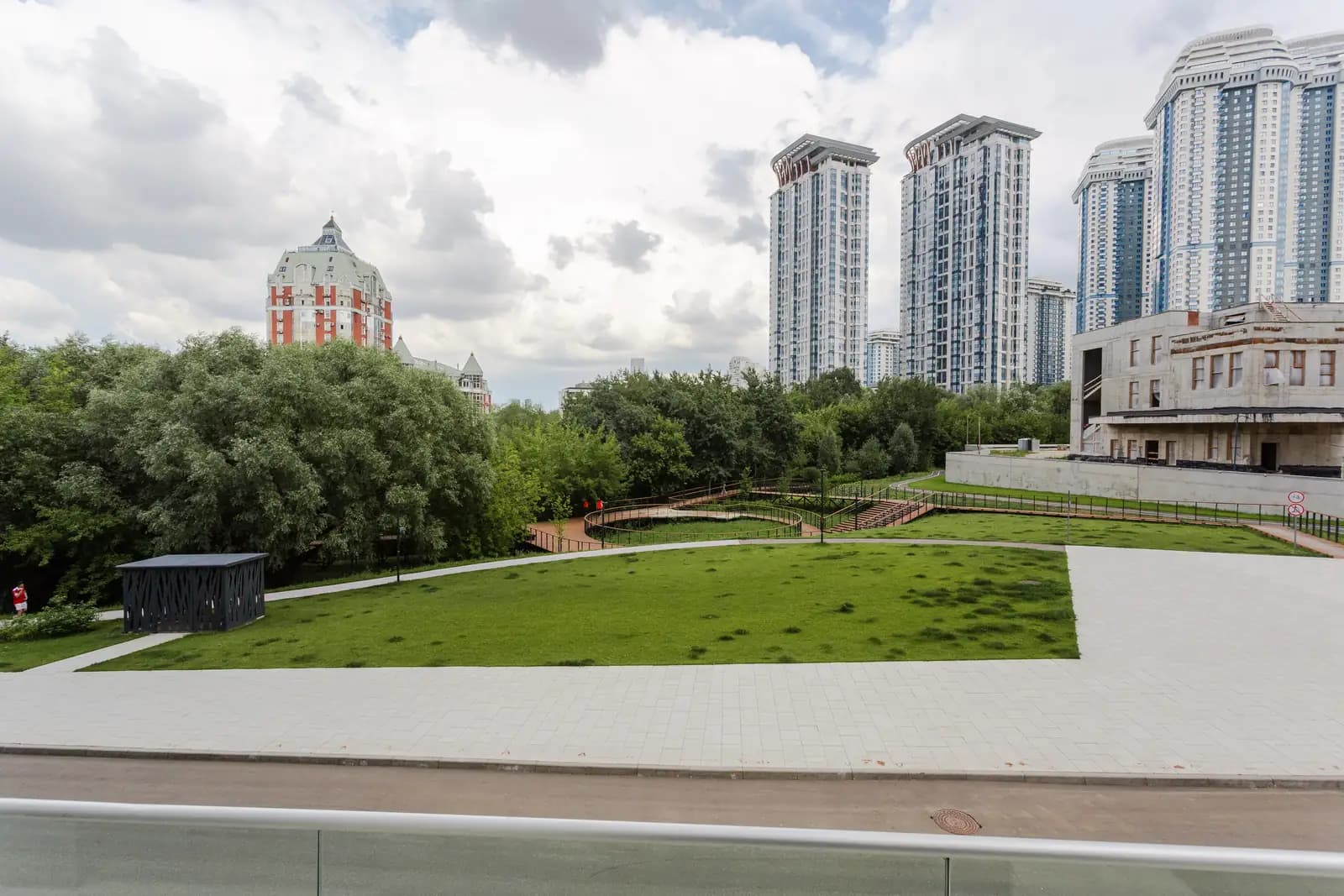 2-комнатная квартира 51 м² в ЖК «West Garden» — фото 9